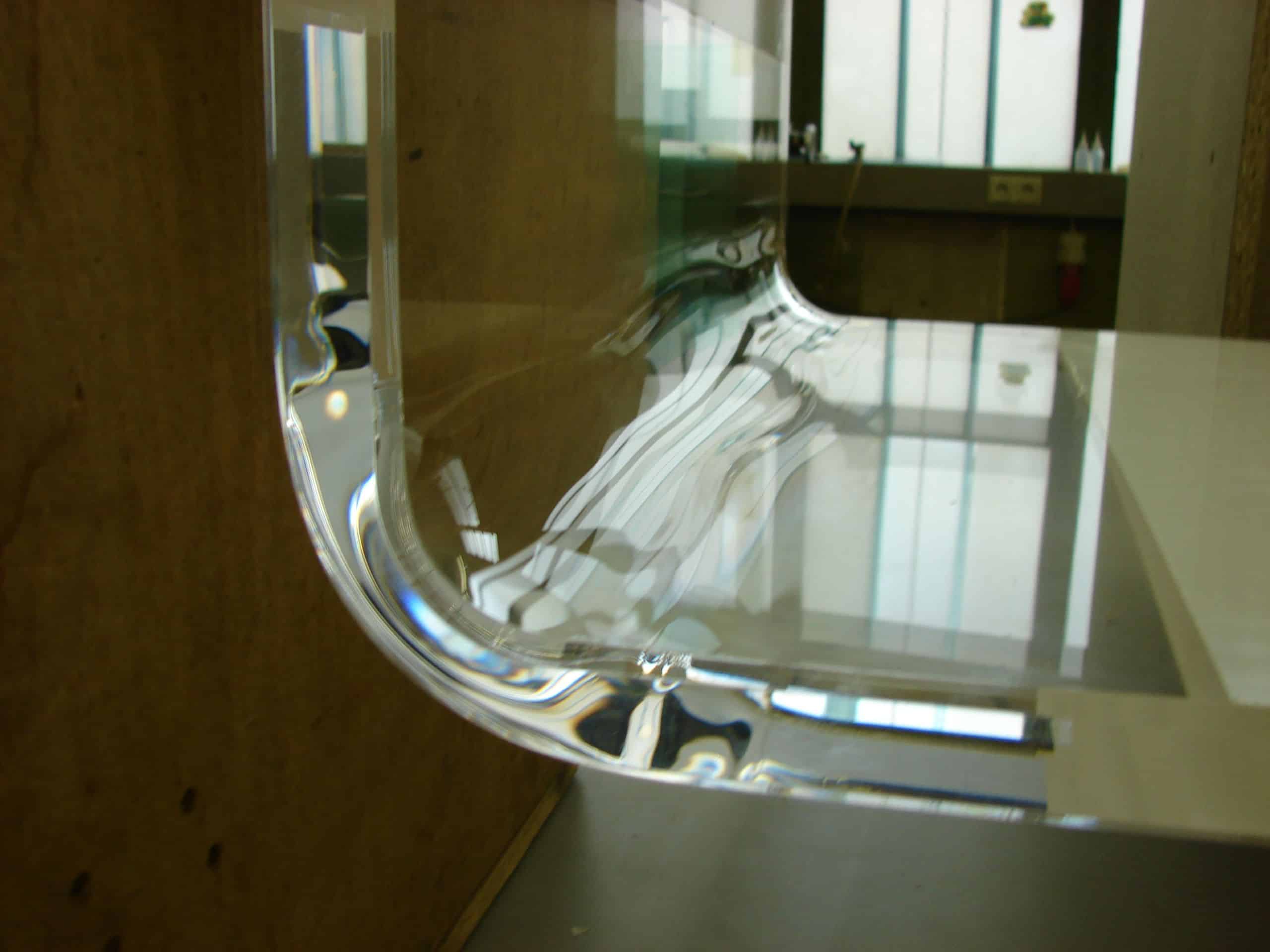 Acrylglas biegen: eine Leistung von Acrylstudio